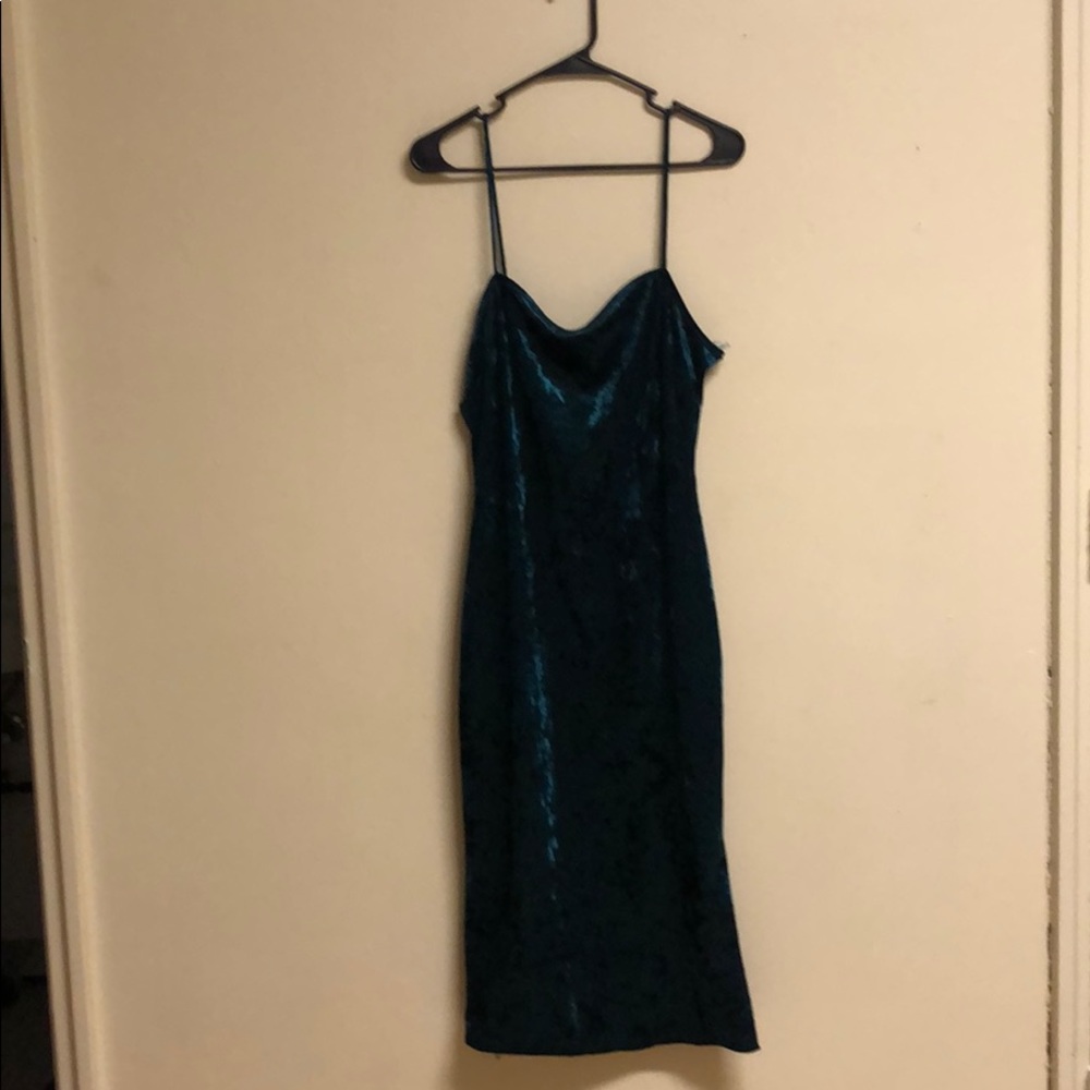 Ziba Velvet Dress: Hunter Green